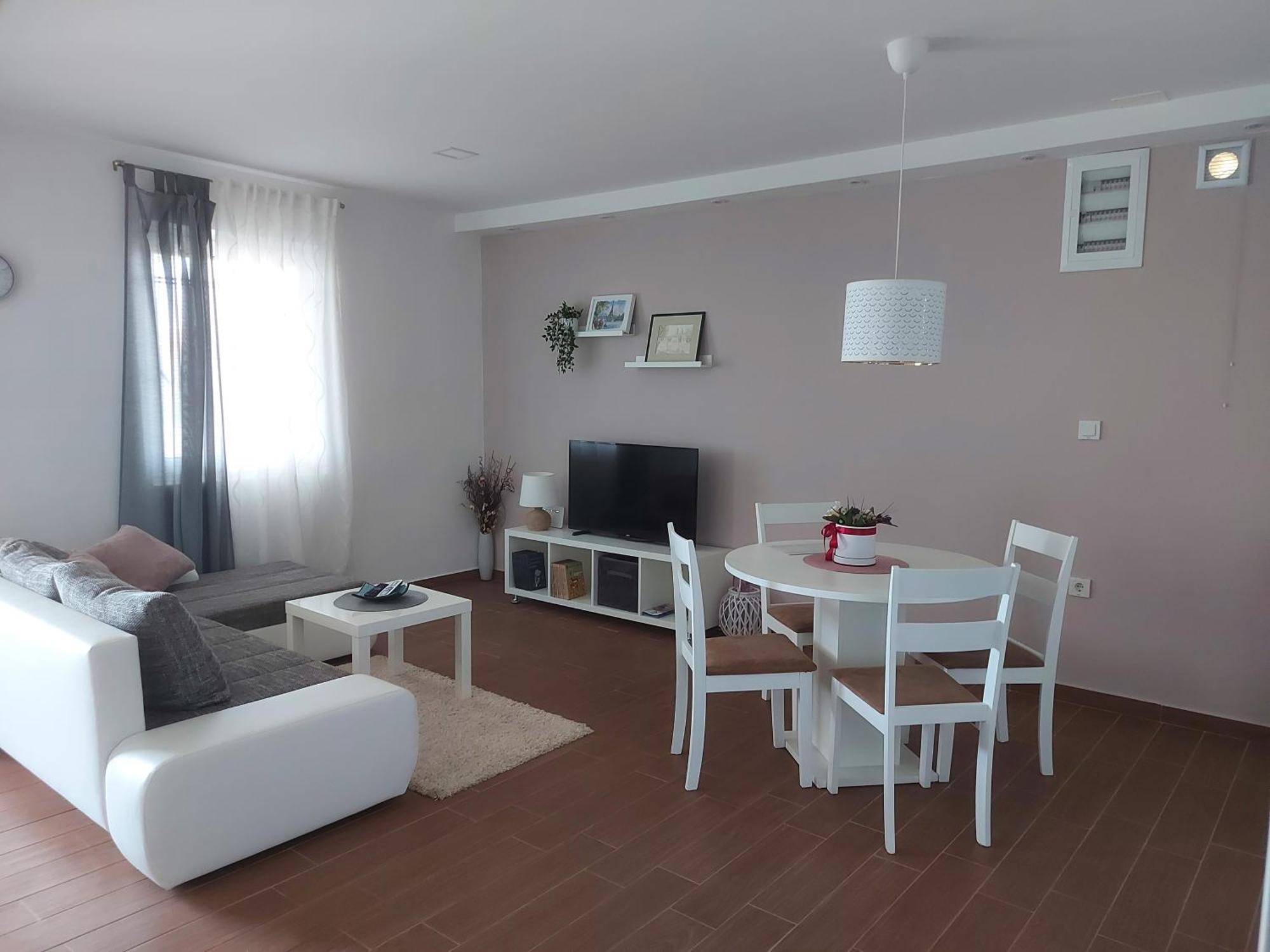 Apartman Lorna 투라니 외부 사진